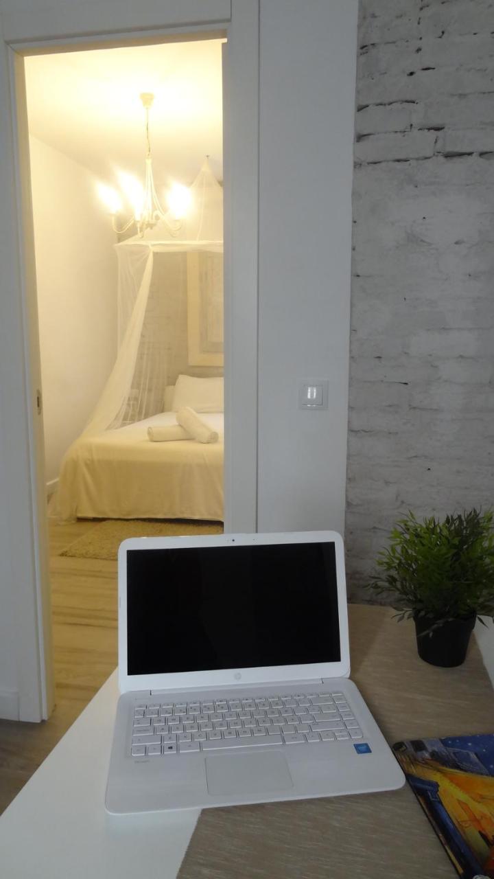 Suites By Eric Olsan Valencia Bagian luar foto