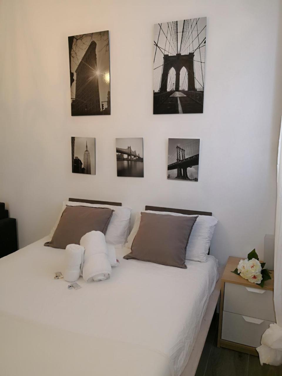 Suites By Eric Olsan Valencia Bagian luar foto
