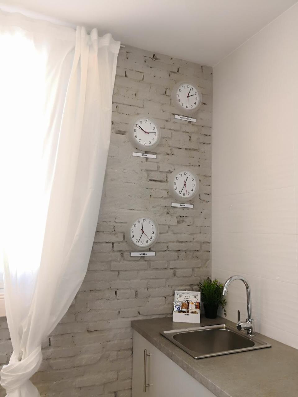 Suites By Eric Olsan Valencia Bagian luar foto